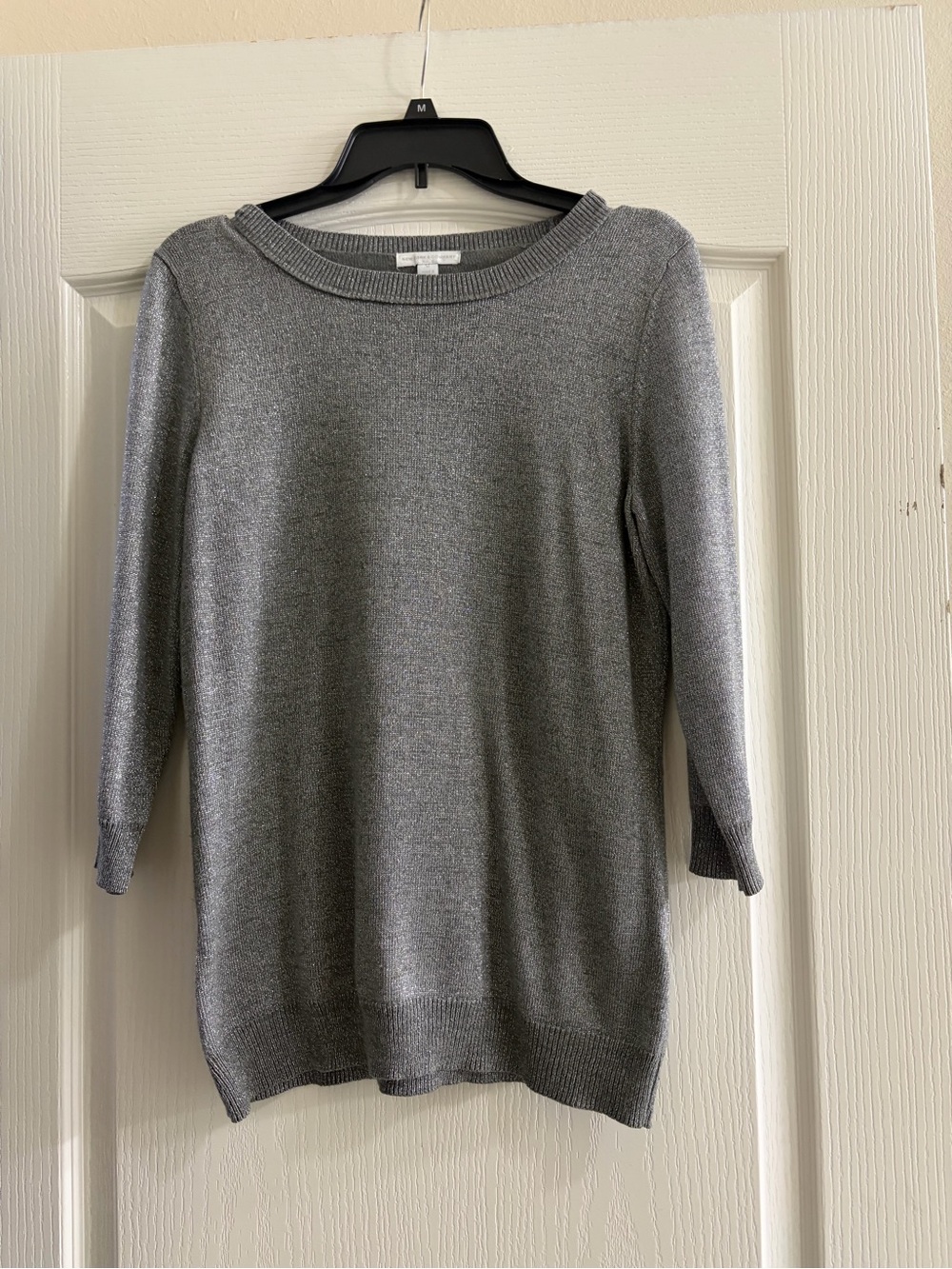 New York & Company Silver Metallic Knit Sweater Size Medium
